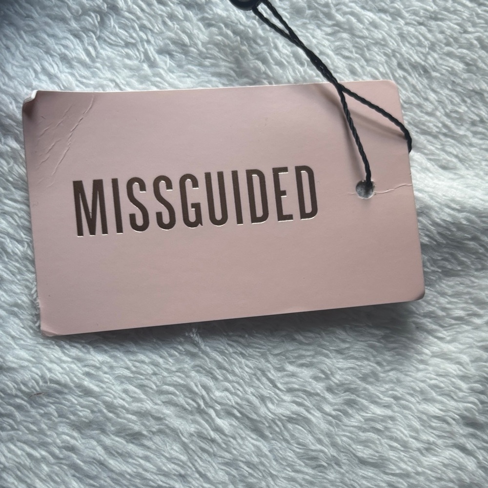 2 for $10! Missguided Black Jumpsuit, 10 Tall - Picture 3 of 5